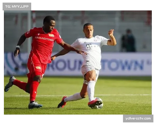 帕瓦尔助攻显价值 法国后卫攻防俱佳